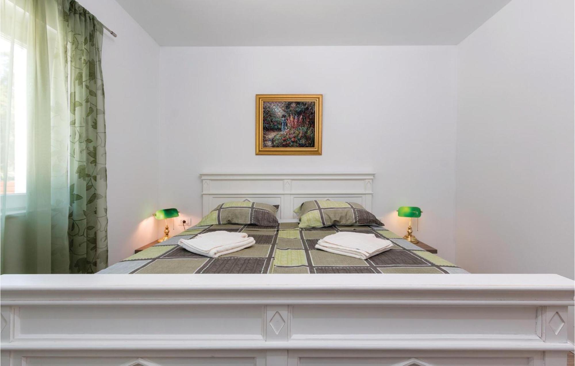 4 Bedroom Stunning In