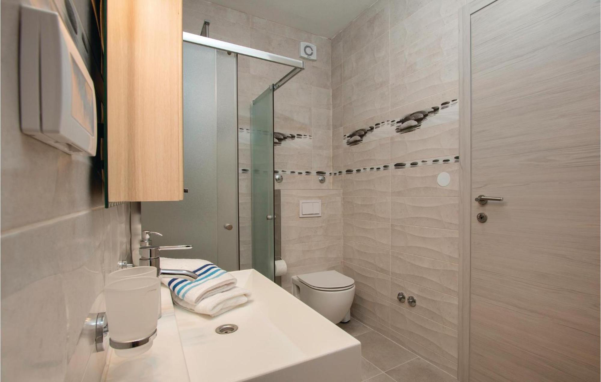 4 Bedroom Stunning In
